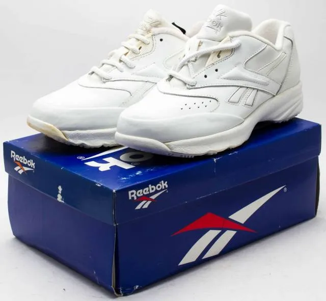 Reebok women's vintage 1994 comfort walk dmx shoes 11-26186 white sz. 6.5