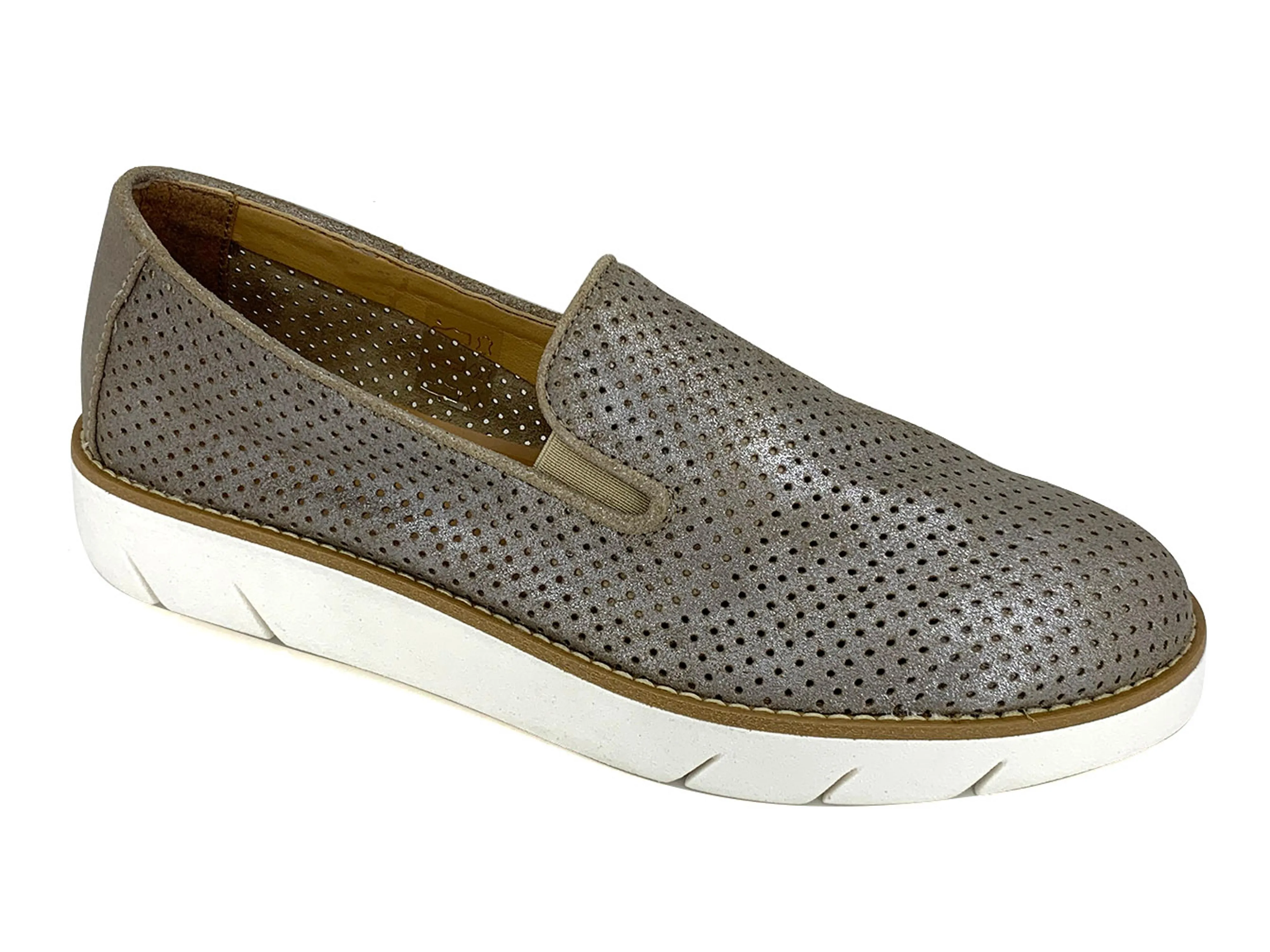 The FLEXX Daily Women's Slip-on Shoe Taupe